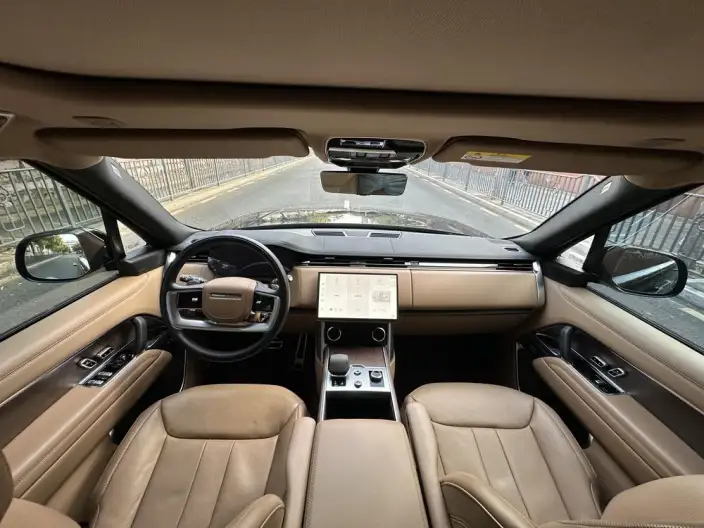Range Rover 2024 Model 3.0 L6 400PS Shengshi Extended Edition 7 seat – фото 8