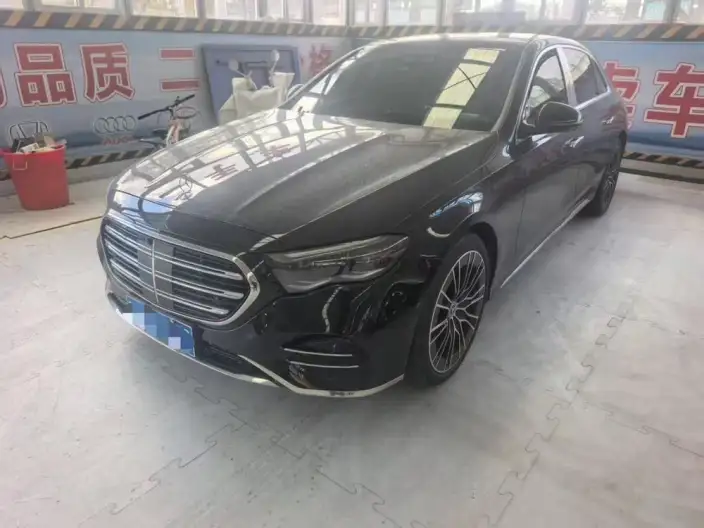 Mercedes-Benz E-Class 2024 Model E 300 L Noble Model sedan – фото 1