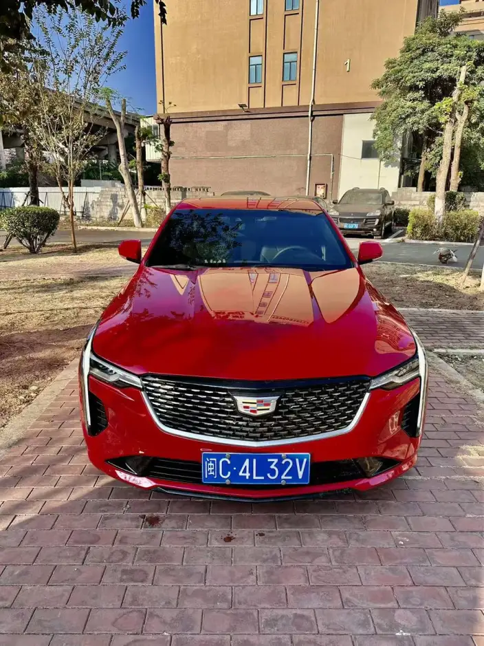 Cadillac CT4 2022 Model 28T Luxury Model