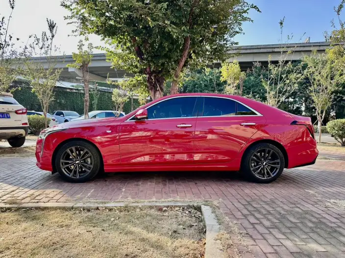 Cadillac CT4 2022 Model 28T Luxury Model