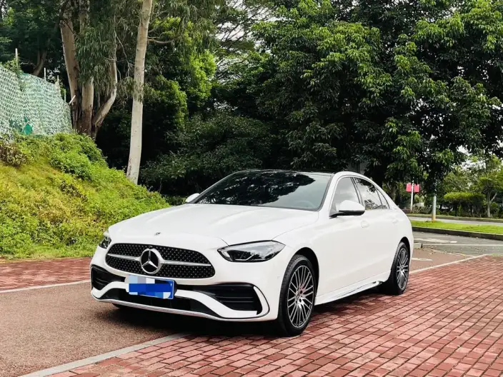 Mercedes-Benz C-Class 2025 Model C 260 L Sports Edition – фото 1