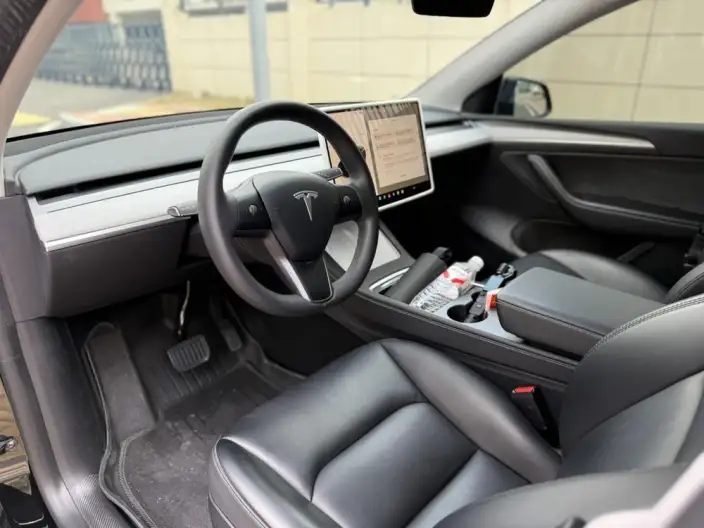 Model Y 2024 Model Rear-wheel drive version – фото 8