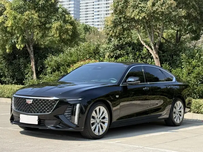 Cadillac CT6 2023 Model 28T Platinum edition