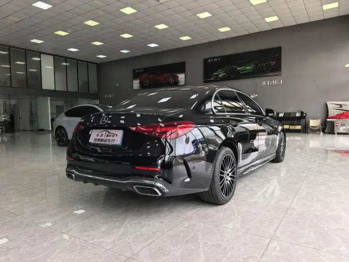 Mercedes-Benz C-Class 2025 Model C 260 L Sports Edition – фото 6