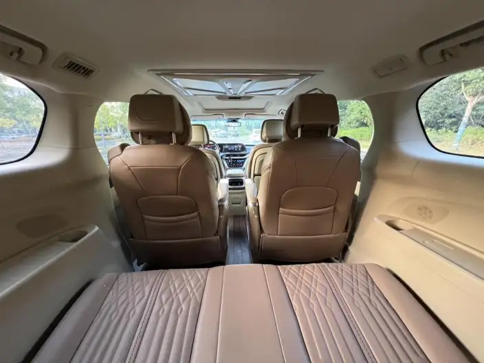Buick GL8 2022 Model ES Luzun 653T Exclusive Model – фото 9