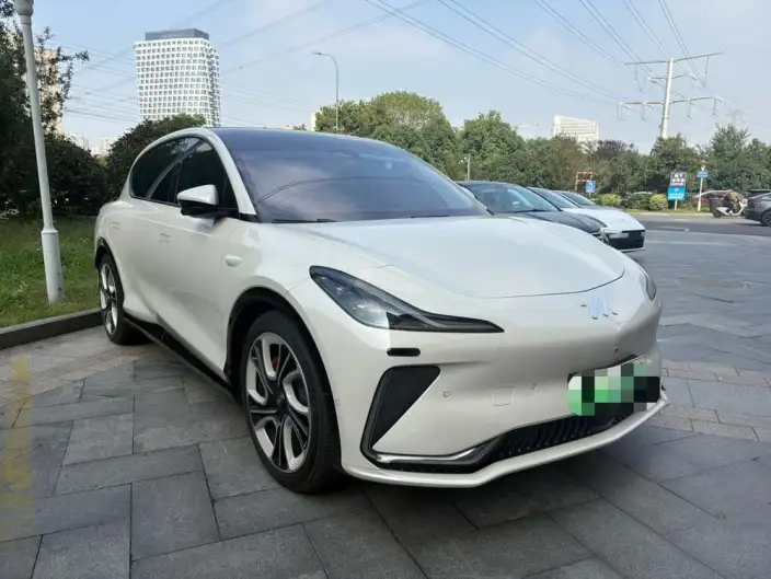 IM LS7 2023 Model Lux Rear Drive Edition