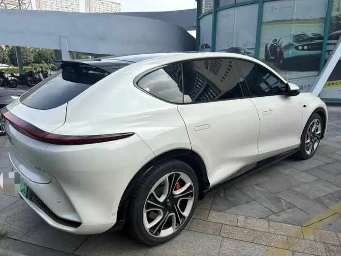 IM LS7 2023 Model Lux Rear Drive Edition – фото 6
