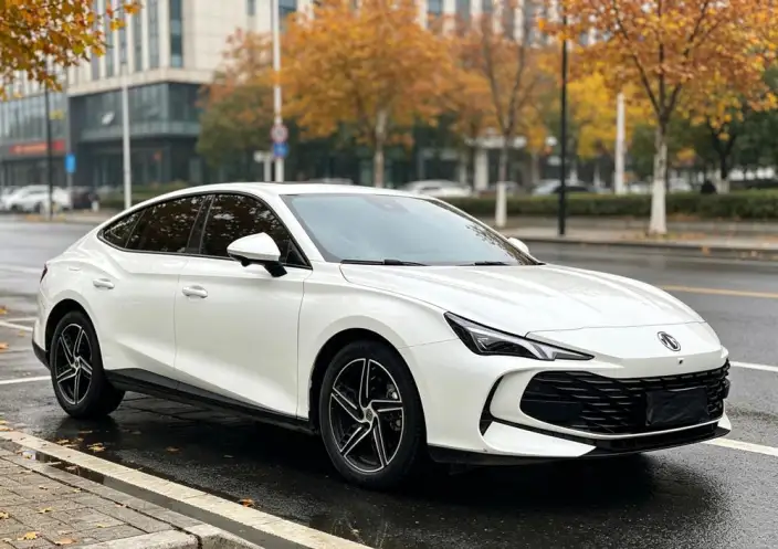 MG7 2025 Model 1.5T DCT Youya Edition – фото 3