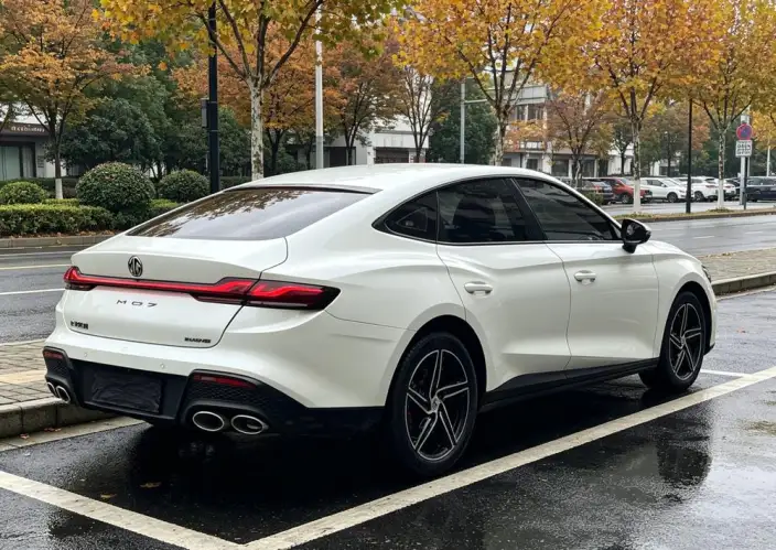 MG7 2025 Model 1.5T DCT Youya Edition – фото 5