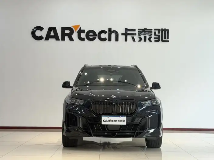 BMW X5 2023 Model xDrive40Li Exclusive Model M Sports Night Set – фото 2
