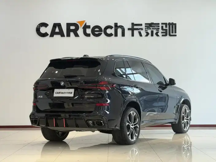 BMW X5 2023 Model xDrive40Li Exclusive Model M Sports Night Set – фото 7