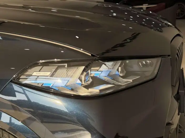 BMW X5 2023 Model xDrive40Li Exclusive Model M Sports Night Set – фото 10
