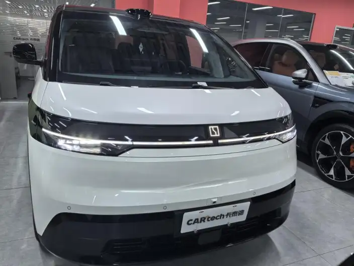 ZEEKR MIX 2025 Model 76kWh Smart Driving Edition – фото 2