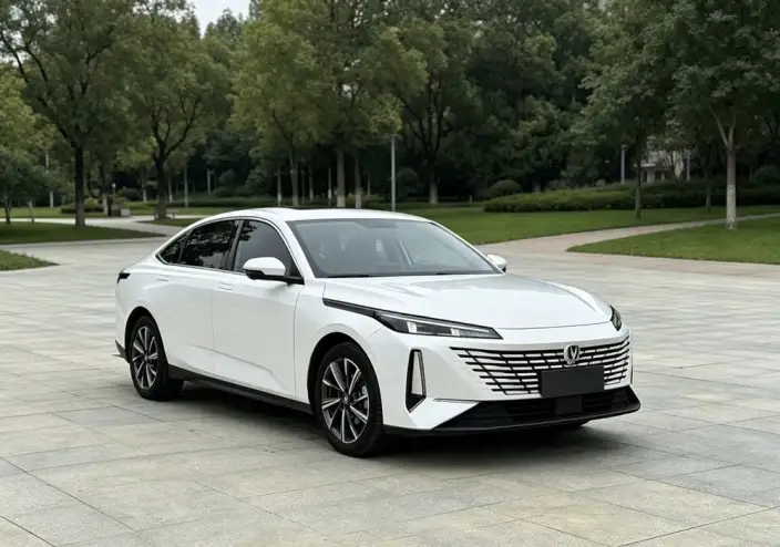 Changan Eado 2024 Model 1.5T DCT Changxiang Edition – фото 3