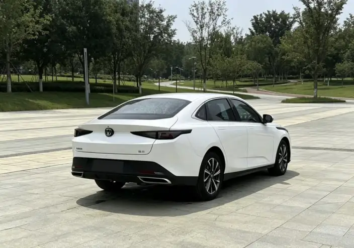Changan Eado 2024 Model 1.5T DCT Changxiang Edition – фото 6