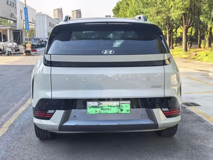 EO 2025 Model 2WD TECH 64.2kWh – фото 5