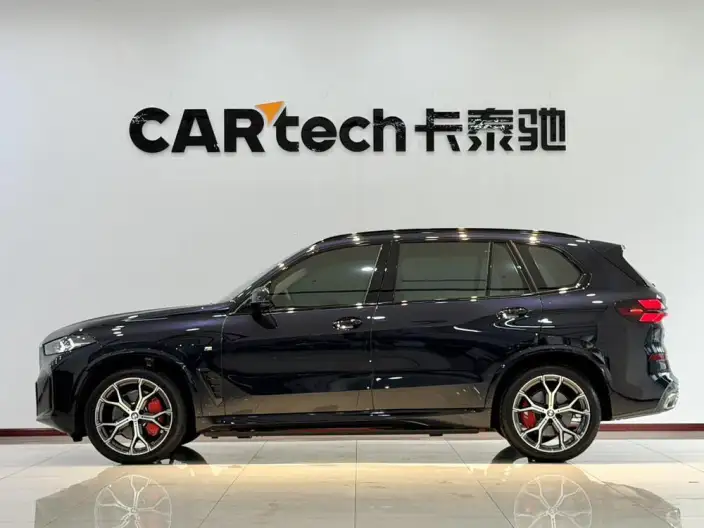 BMW X5 2026 Model xDrive30Li Exclusive Model M Sports Night Set – фото 4