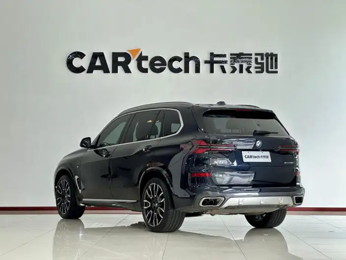 BMW X5 2023 Model xDrive40Li M Sports Set – фото 5