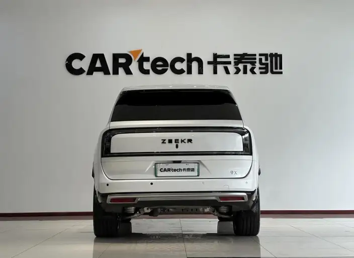ZEEKR 9X 2025 Model Hyper Edition 70kWh VI seat – фото 6