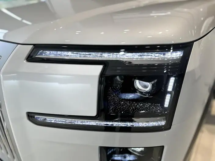 ZEEKR 9X 2025 Model Hyper Edition 70kWh VI seat – фото 9