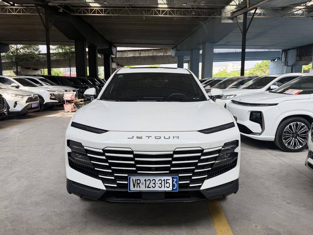 Jetour Dasheng Раздел 2023 1.5T DCT Star Edition PRO