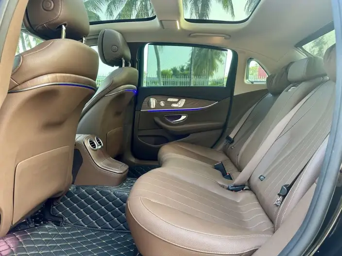 Mercedes-Benz E-Class 2023 Model E 300 L Luxury Model sedan – фото 9