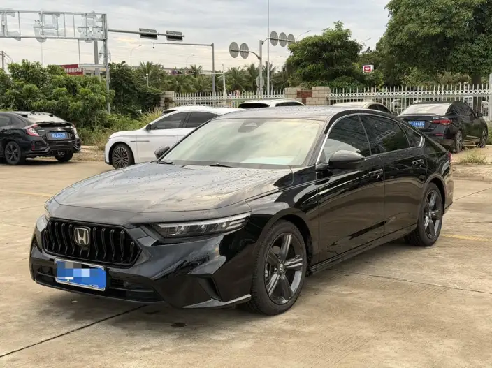 Honda INSPIRE 2025 Model 260TURBO Elite Edition – фото 1