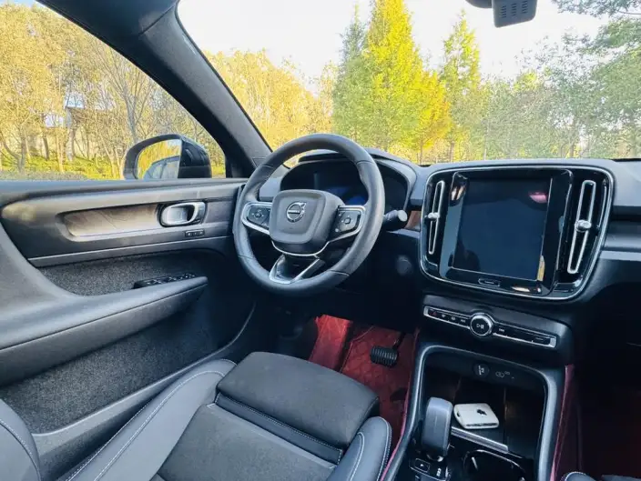 Volvo C40 EV 2023 Model Long Battery Life Pro Edition – фото 10