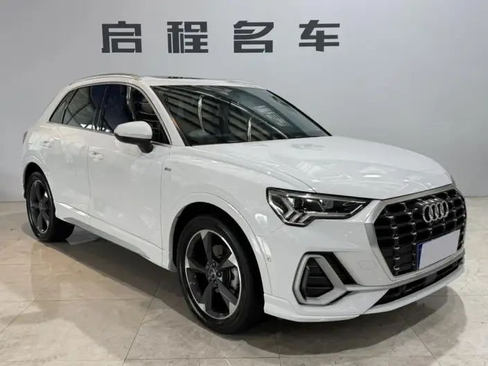 AUDI Q3 2022 Model 35 TFSI Fashion Dynamic Model – фото 3