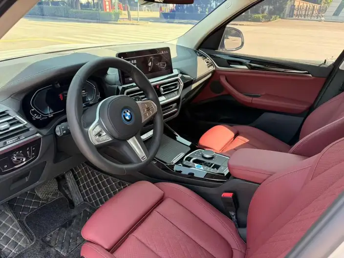 BMW iX3 2023 Model Leading Model – фото 8