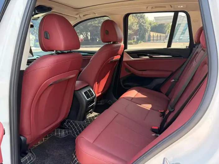 BMW iX3 2023 Model Leading Model – фото 9