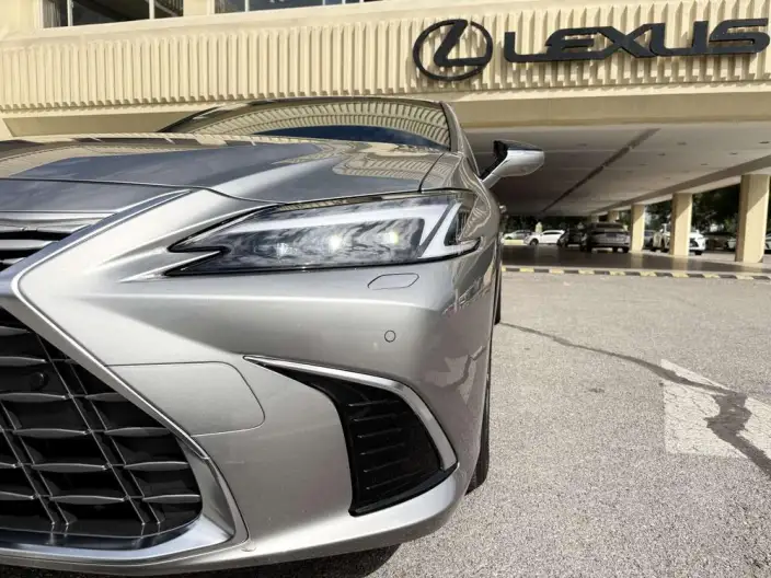 Lexus ES 2025 Model 200 Premium – фото 5