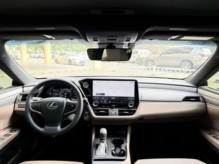 Lexus ES 2025 Model 200 Premium – фото 7