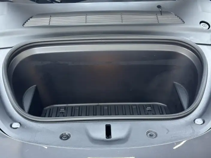 Model Y 2024 Model Rear-wheel drive version – фото 10
