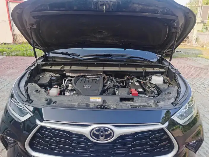 Toyota Highlander 2022 Model 380T 4WD Premium Edition 7 seat – фото 10