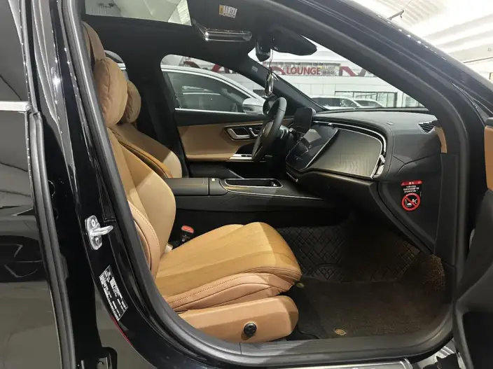 Mercedes-Benz E-Class 2025 Model Facelift E 260 L sedan – фото 9