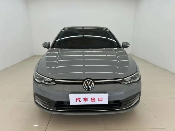 Volkswagen Golf 2023 Model 280TSI DSG Pro – фото 2