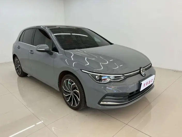 Volkswagen Golf 2023 Model 280TSI DSG Pro – фото 3