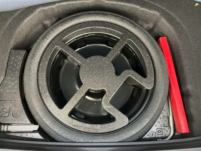 Volkswagen Golf 2023 Model 280TSI DSG Pro – фото 10