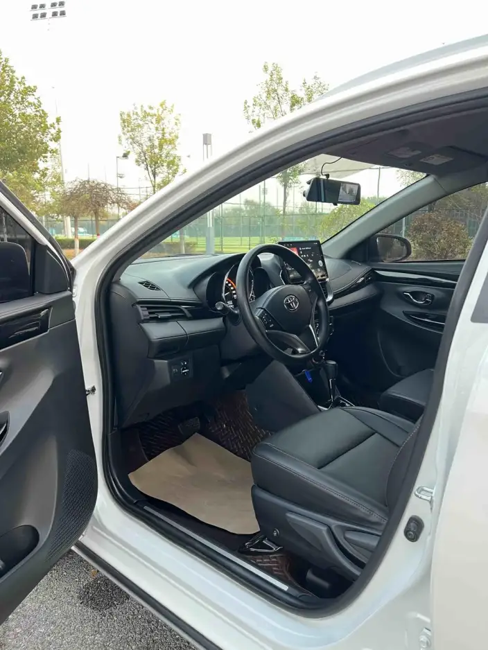Toyota YARIS L Vios 2022 Model Zhixuan X 1.5L CVT Luxury PLUS Edition – фото 7