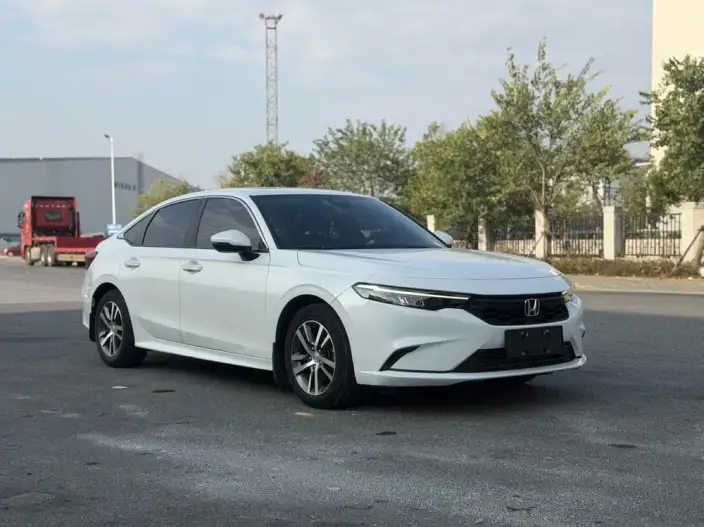 Model Ge 2023 Model 240TURBO CVT Leading version – фото 3