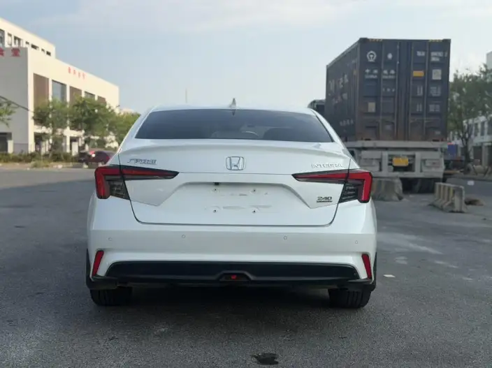 Model Ge 2023 Model 240TURBO CVT Leading version – фото 5
