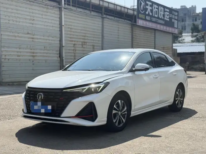Changan Eado 2022 Model PLUS Blue whale NE 1.4T GDI DCT Noble Model – фото 1