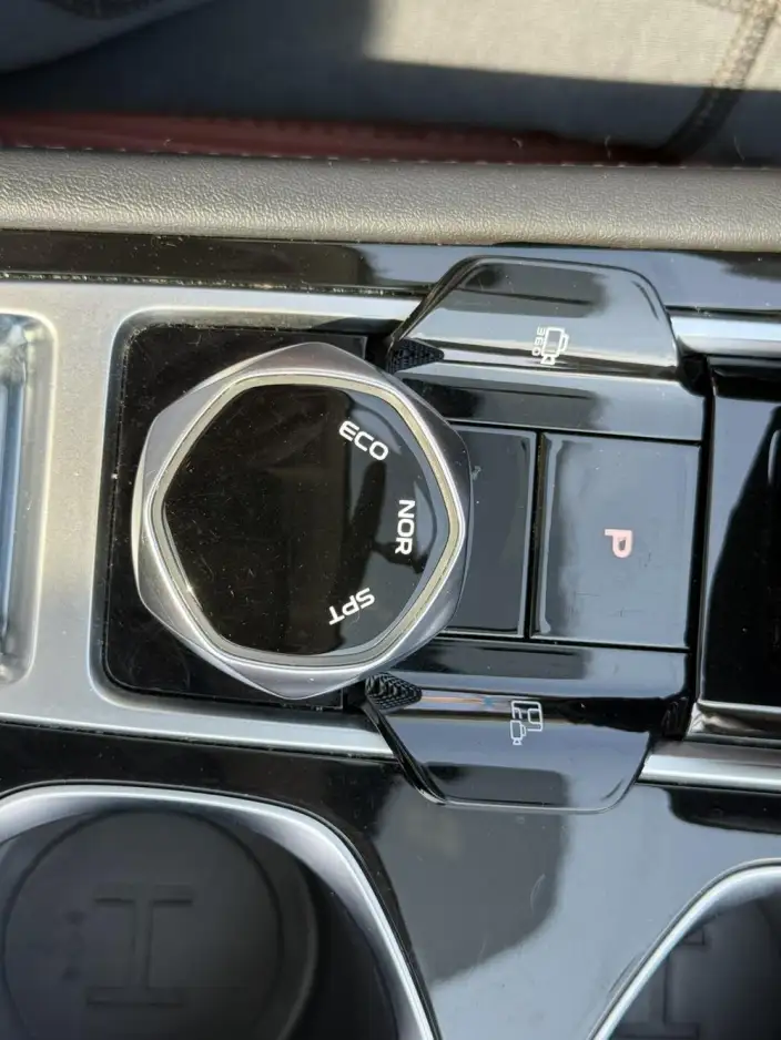Changan Eado 2022 Model PLUS Blue whale NE 1.4T GDI DCT Noble Model – фото 9