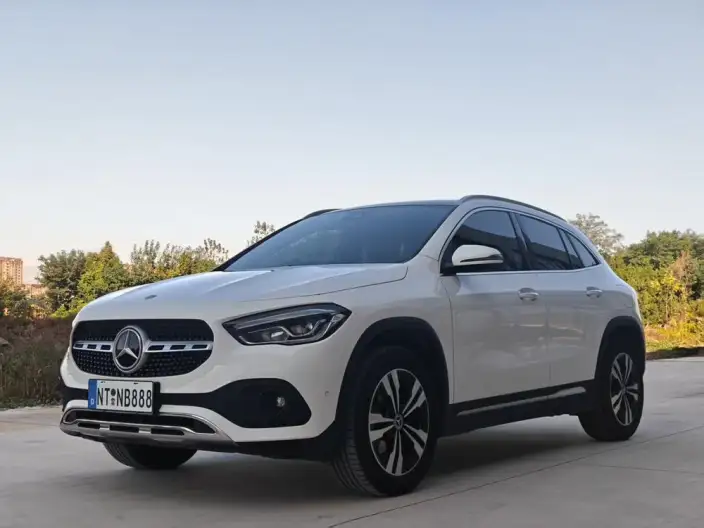 Mercedes-Benz GLA 2022 Model Facelift GLA 200 – фото 1