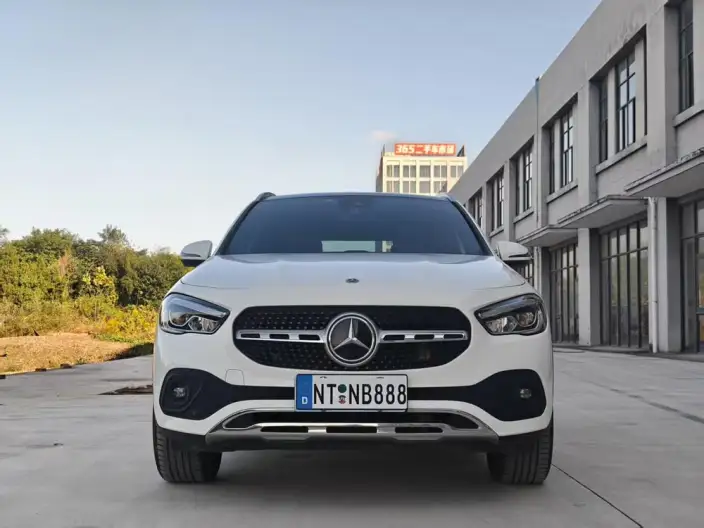 Mercedes-Benz GLA 2022 Model Facelift GLA 200 – фото 2