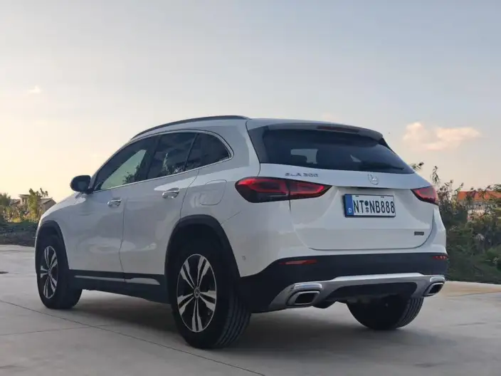 Mercedes-Benz GLA 2022 Model Facelift GLA 200 – фото 4