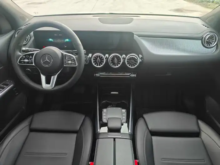 Mercedes-Benz GLA 2022 Model Facelift GLA 200 – фото 7
