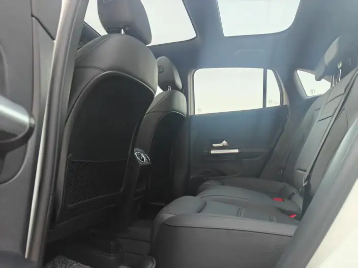 Mercedes-Benz GLA 2022 Model Facelift GLA 200 – фото 9