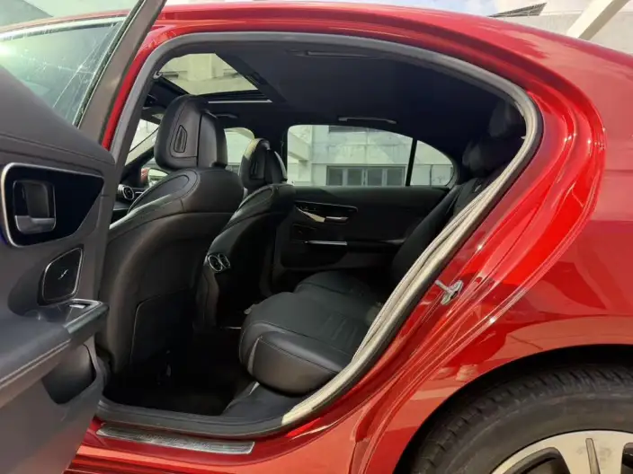 Mercedes-Benz C-Class 2022 Model C 200 L Sports Edition – фото 9